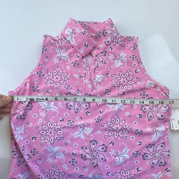 SOUTHWIND Pink UPF 50 Pebble Beach Top in Bandana N249 - Picture 10 of 14